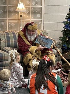 Storytime 12-25
